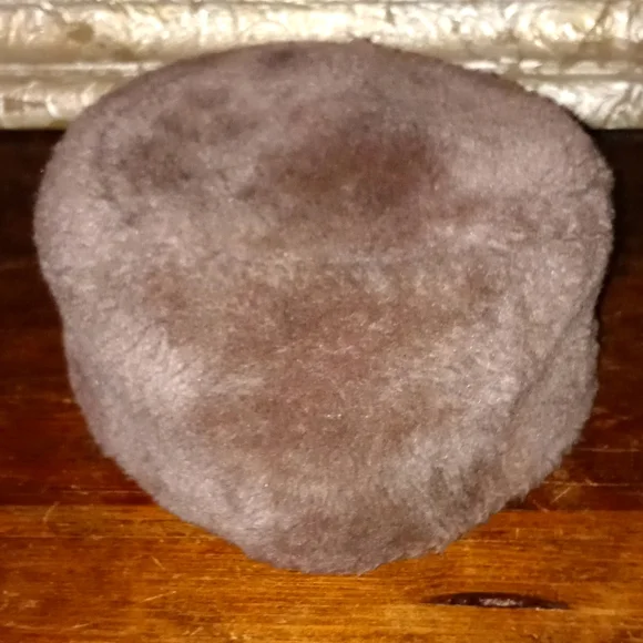 Source Unknown Luxe Faux Fur Leopard Hat Source Unknown | Accessories | Leopard Print Hat | Poshmark main image 3